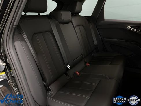 Used 2024 Audi Q4 e-tron Premium image 72