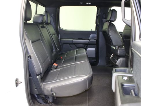 Used 2025 Ford F150 Lariat AWD/4WD image 20