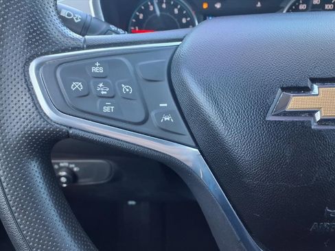 Used 2020 Chevrolet Equinox LT image 16