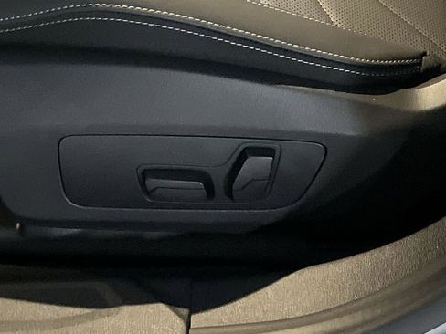 New 2026 BMW 228i xDrive w/ Technology Package image 12