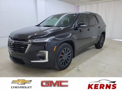 Used 2023 Chevrolet Traverse RS w/ LPO, Floor Liner Package