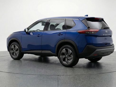 Used 2025 Nissan Rogue SV FWD image 6