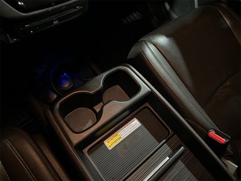 Used 2019 Honda Odyssey Touring image 38