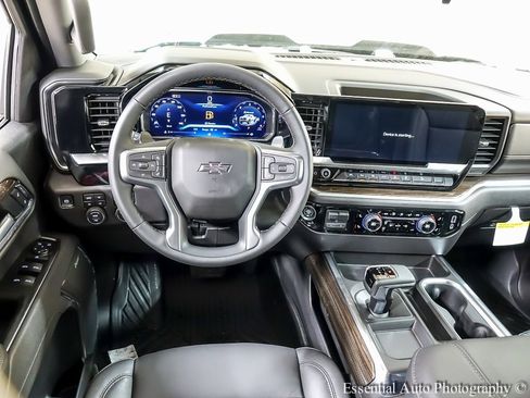 New 2026 Chevrolet Silverado 1500 LT Trail Boss w/ LT Trail Boss Premium Package image 13