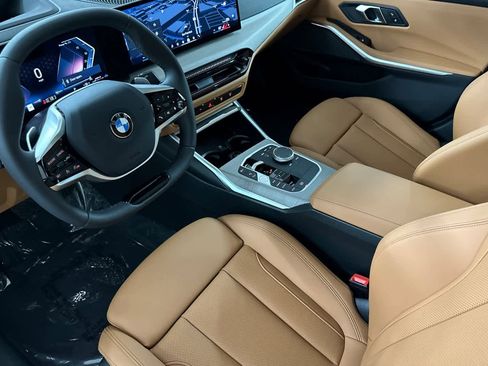 Used 2025 BMW 330i Sedan w/ Premium Package image 11