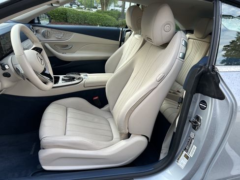 Used 2023 Mercedes-Benz E 450 Cabriolet image 33