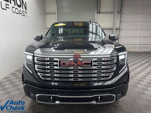 Used 2024 GMC Sierra 1500 Denali AWD/4WD image 9