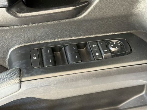 Used 2024 Toyota Tacoma SR5 AWD/4WD image 13