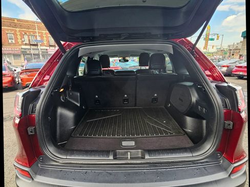 Used 2020 Jeep Cherokee Limited w/ Mopar Interior Package image 24