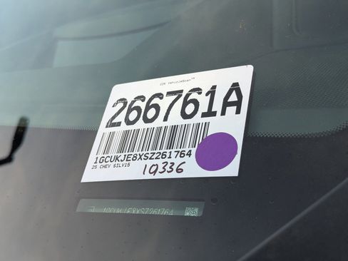 Used 2025 Chevrolet Silverado 1500 High Country image 36