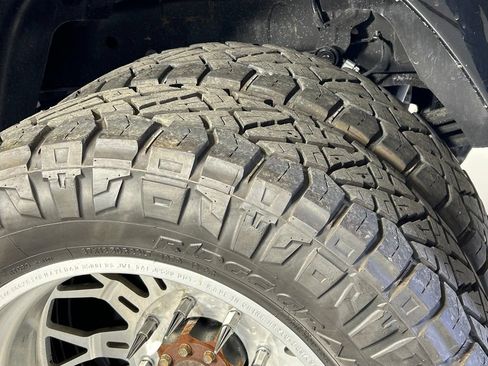 Used 2024 RAM 3500 Laramie w/ Night Edition AWD/4WD image 38