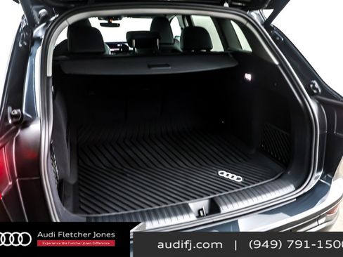 Used 2025 Audi Q6 e-tron Premium Plus w/ Premium Plus image 24