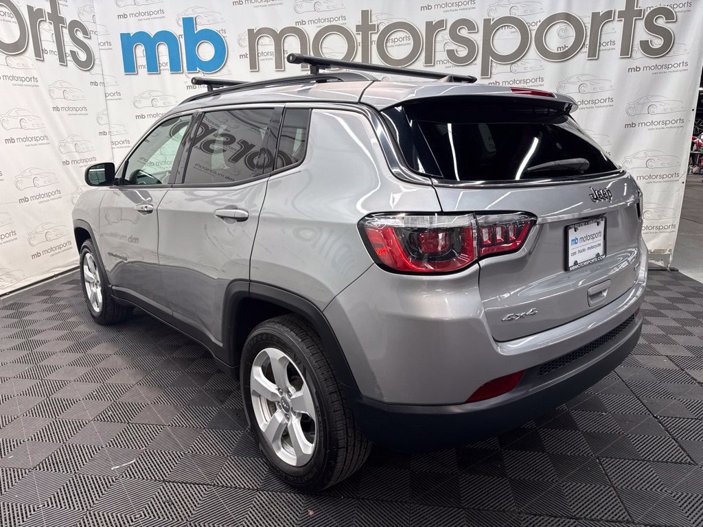 Used 2019 Jeep Compass Latitude w/ Cold Weather Group AWD/4WD image 4