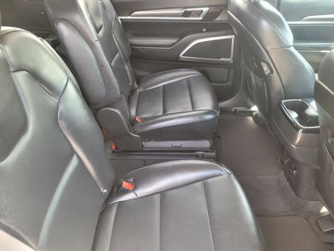 Used 2020 Kia Telluride S FWD image 13