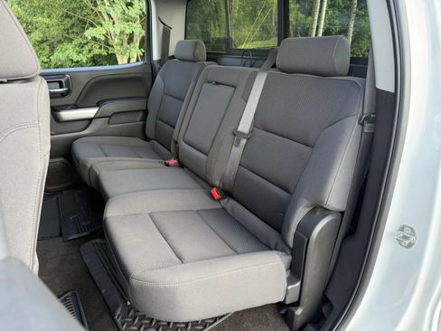 Used 2018 Chevrolet Silverado 1500 LT w/ All Star Edition AWD/4WD image 24