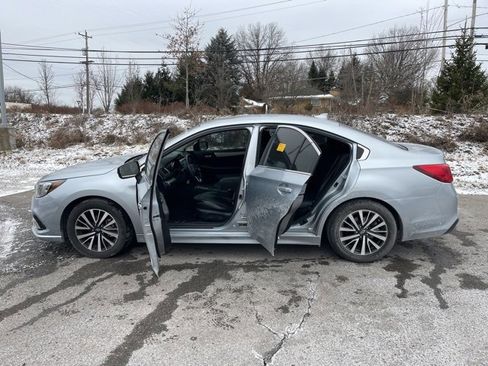 Used 2019 Subaru Legacy 2.5i Premium image 16