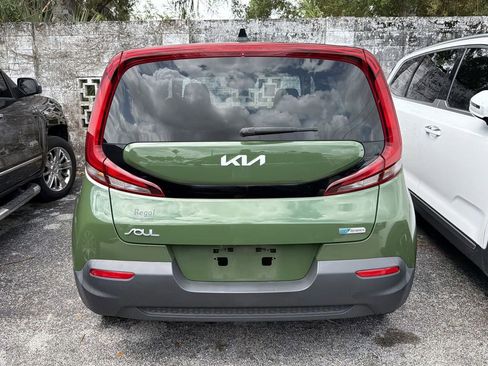 Certified 2022 Kia Soul EX FWD image 7