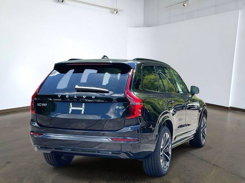 Used 2026 Volvo XC90 B6 Ultra AWD/4WD image 4