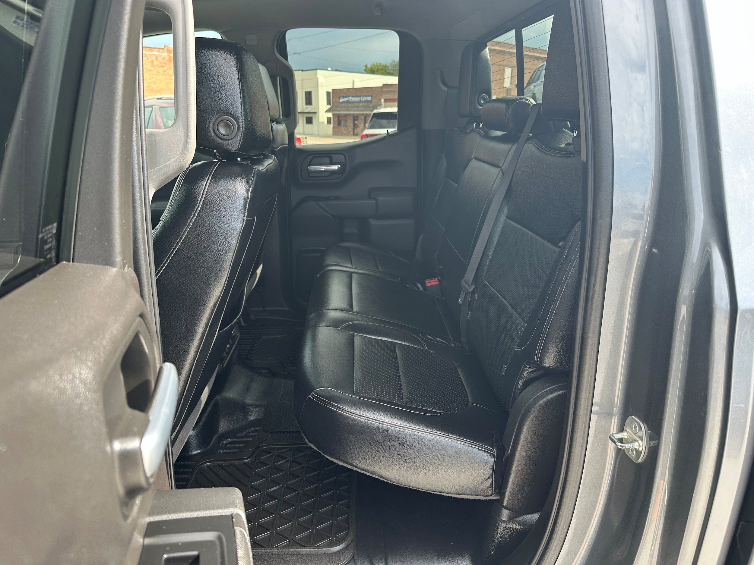 Used 2019 Chevrolet Silverado 1500 LT w/ All-Star Edition AWD/4WD image 13