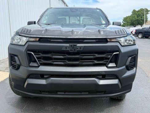 Used 2025 Chevrolet Colorado W/T w/ LPO, Pro Essentials Package image 14