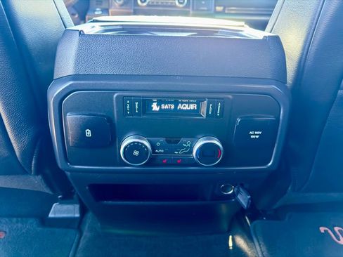 Used 2020 Ford Expedition King Ranch image 30