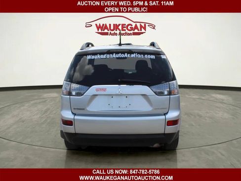 Used 2009 Mitsubishi Outlander ES FWD image 6