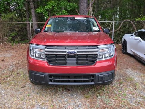 Used 2024 Ford Maverick Lariat FWD image 3