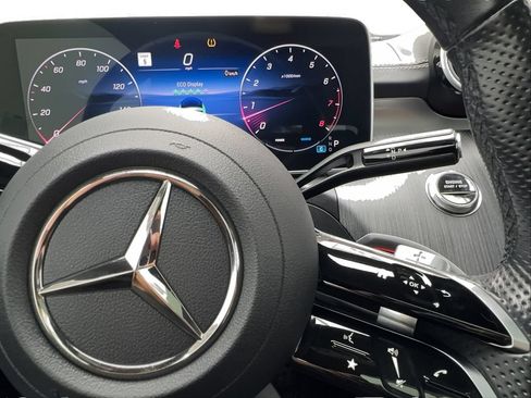 Used 2025 Mercedes-Benz CLE 300 4MATIC Coupe w/ AMG Line image 38