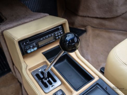 Used 1988 Ferrari Mondial Coupe image 19