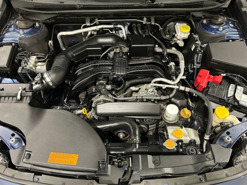 Used 2021 Subaru Outback Touring AWD/4WD image 19