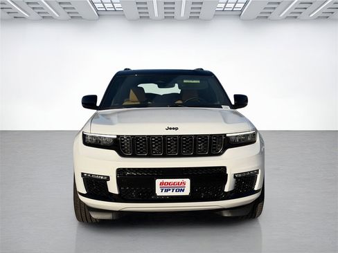 New 2025 Jeep Grand Cherokee L Summit w/ Obsidian Package image 8