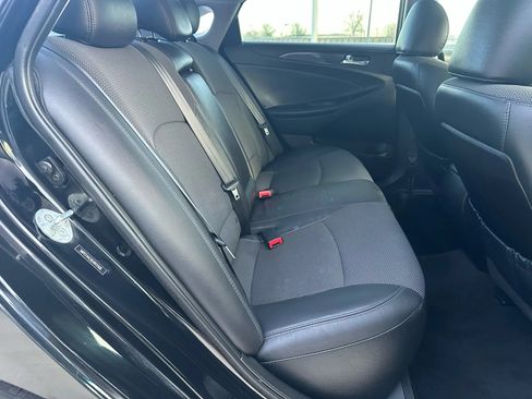 Used 2014 Hyundai Sonata SE FWD image 18