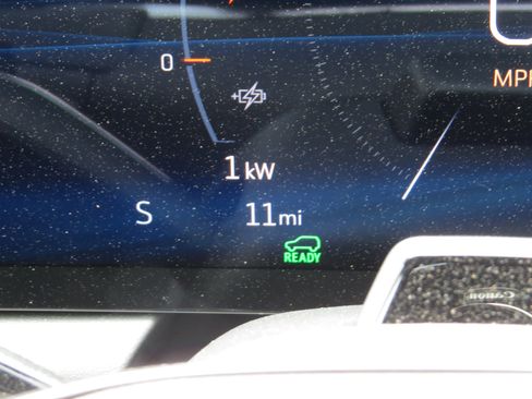 New 2026 Cadillac Optiq Sport 2 w/ LPO, Floor Liner Package image 38