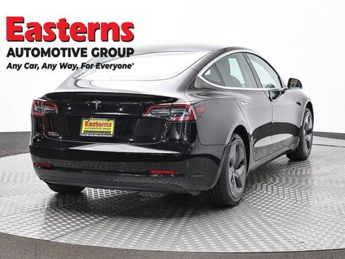 Used 2019 Tesla Model 3 Standard Range RWD image 5