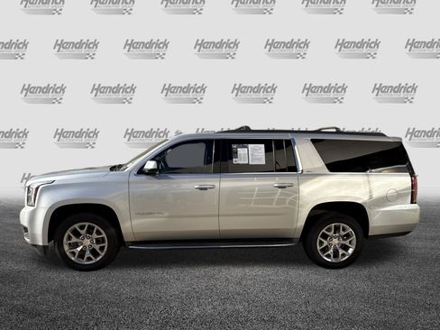 Used 2016 GMC Yukon XL SLT w/ Open Road Package image 7