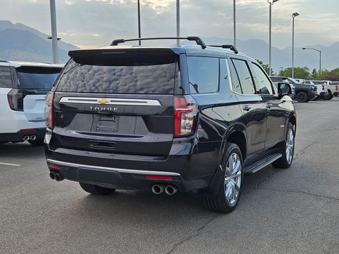 Used 2022 Chevrolet Tahoe High Country AWD/4WD image 3