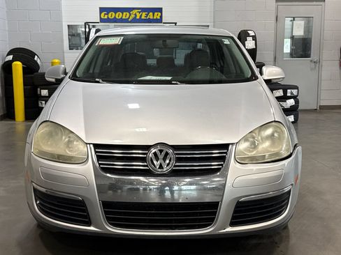 Used 2008 Volkswagen Jetta Wolfsburg Edition FWD image 2