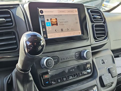 Used 2025 RAM ProMaster 3500 w/ Crew Van Package image 25