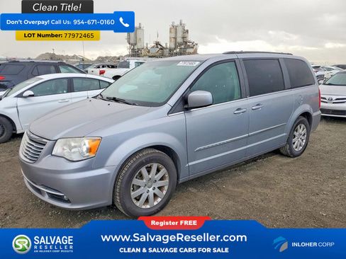 Used 2014 Chrysler Town & Country Touring image 1
