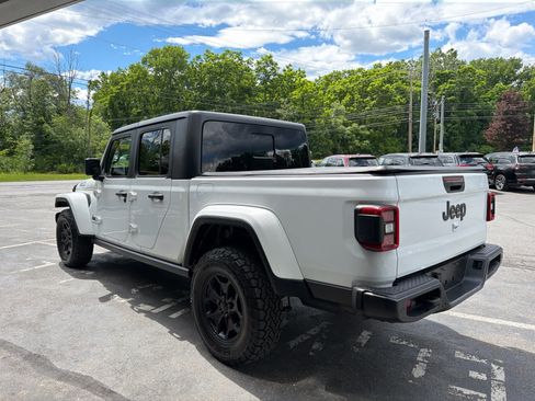 Used 2021 Jeep Gladiator Sport AWD/4WD image 6