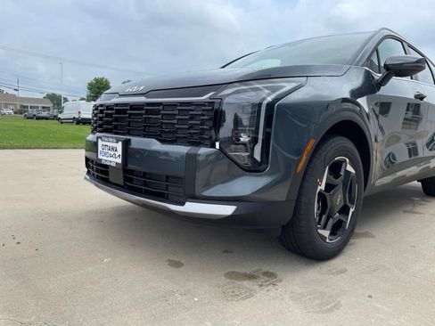 New 2026 Kia Sportage EX AWD/4WD image 14