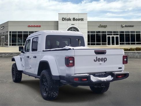 Used 2020 Jeep Gladiator Rubicon image 3