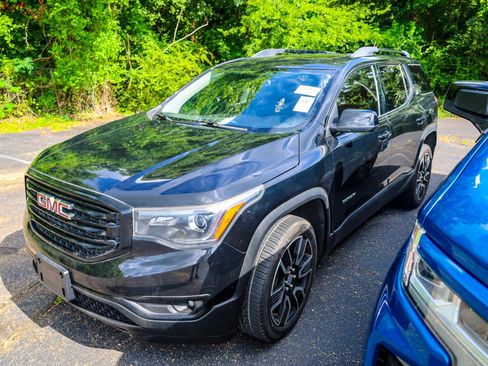 Used 2019 GMC Acadia SLT w/ Black Edition FWD image 1