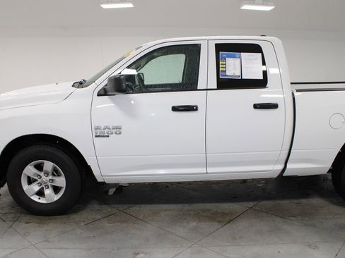 Used 2024 RAM 1500 Classic SLT image 6