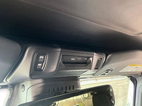 New 2026 Jeep Wrangler Unlimited Rubicon AWD/4WD image 26