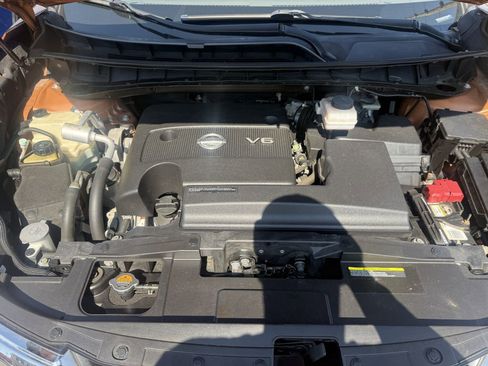 Used 2016 Nissan Murano S w/ Navigation Package image 18