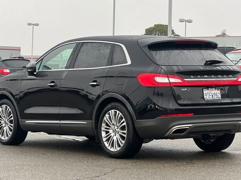 Used 2018 Lincoln MKX Reserve image 7