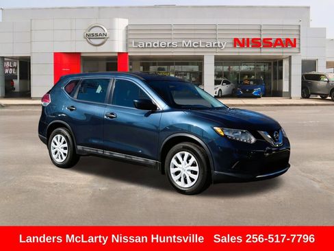 Used 2016 Nissan Rogue S image 1