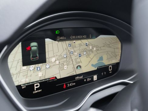 Certified 2025 Audi Q5 2.0T Premium Plus w/ Premium Plus Package image 12