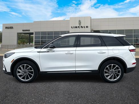 New 2026 Lincoln Corsair Premiere image 6